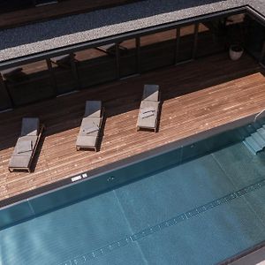 Zelloon Boutique Hotel